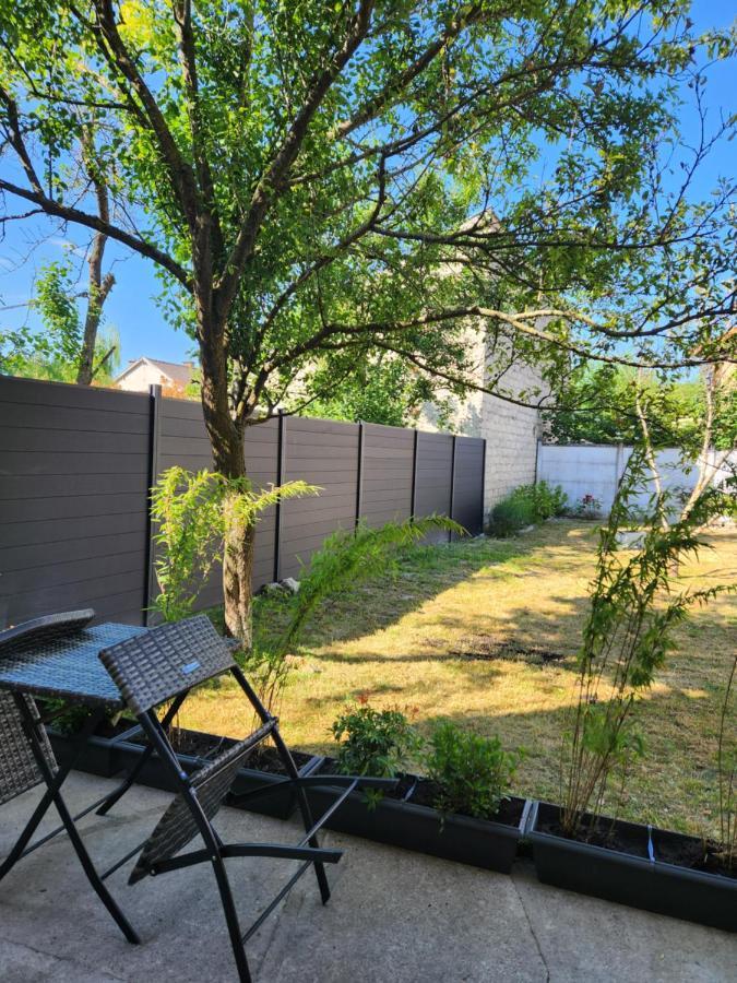 Studio, Pas De Collocation Possible Warmeriville Екстер'єр фото